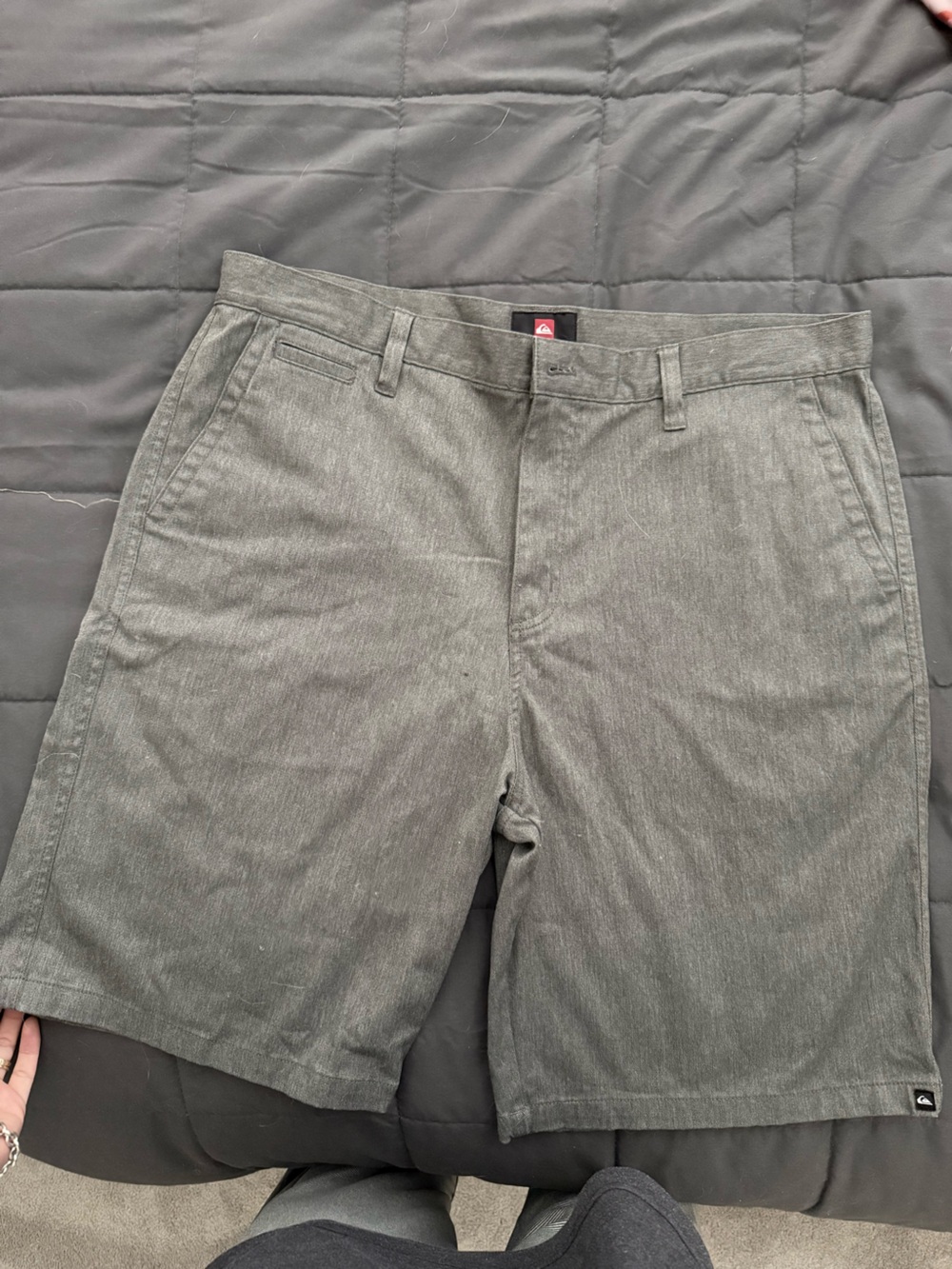 Quiksilver Men's Gray Chino Pants